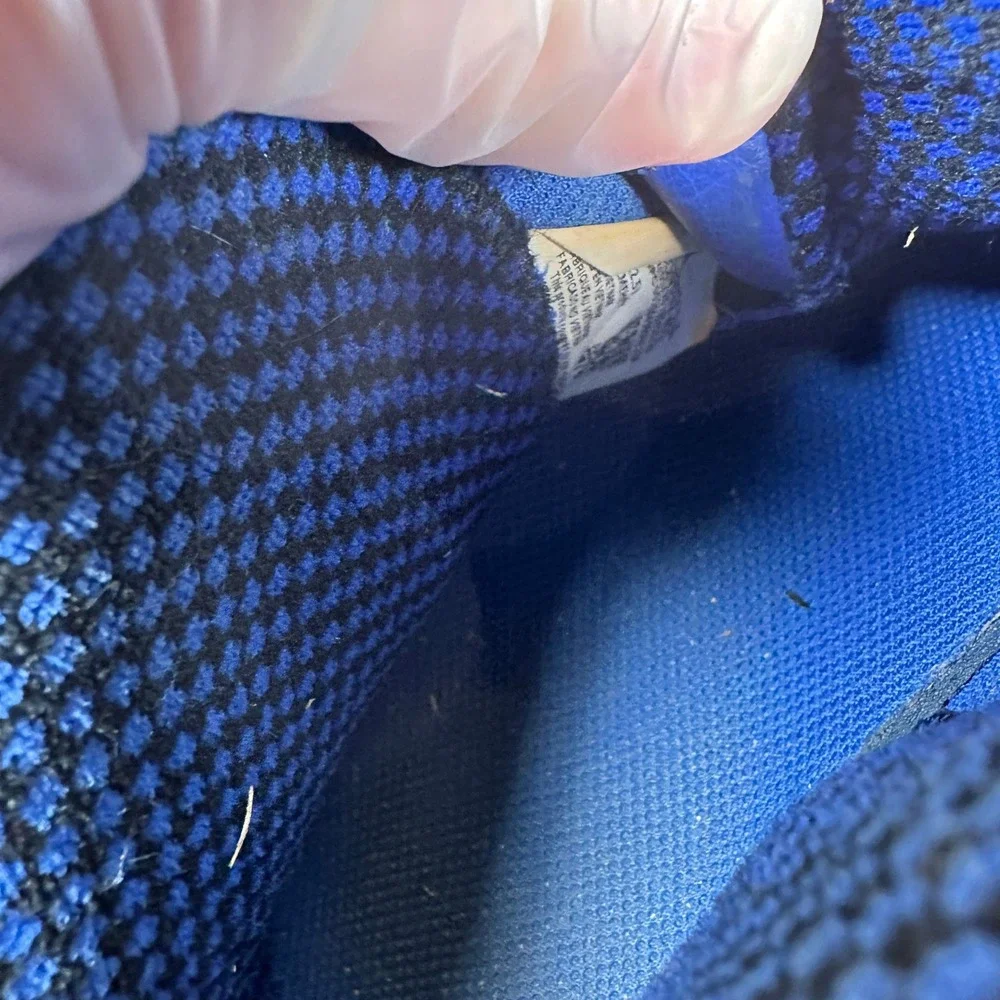 Jordan has stains